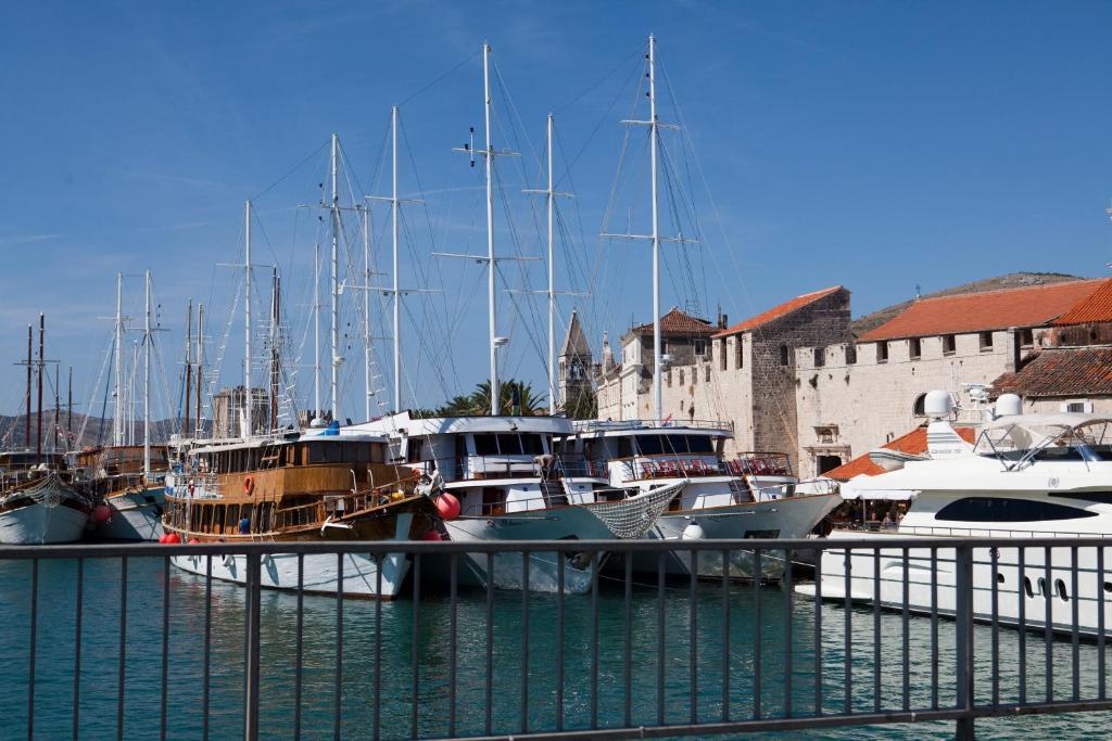 Villa Donna Trogir Exterior foto